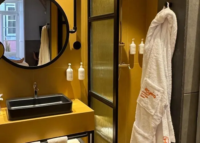 Inspira Santos Boutique Hotel Lisbona