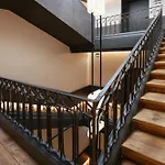 Inspira Santos Boutique