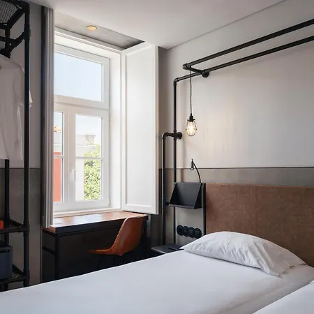 Inspira Santos Boutique