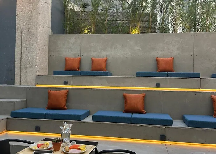 Inspira Santos Boutique Hotel 3*