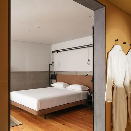 Inspira Santos Boutique