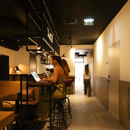 Отель Inspira Santos Boutique